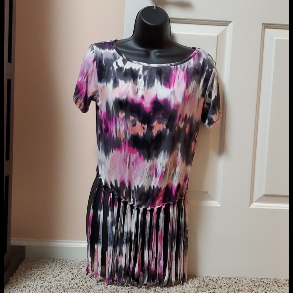 Venus Tye-Dye Fringe Cut Top NWOT